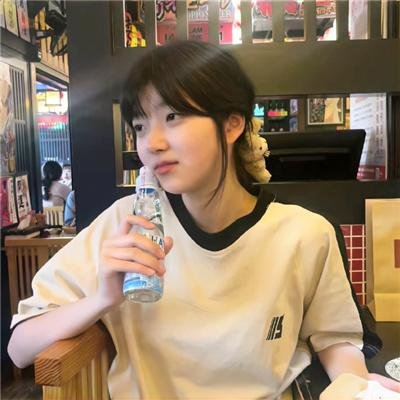 顾盼生香